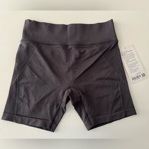 LULULEMON Get Low Black 5” High-Rise Shorts